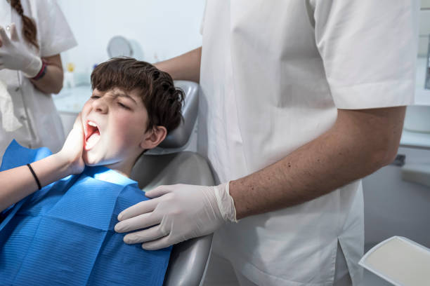 Best Urgent Dental Care  in Marinette, WI
